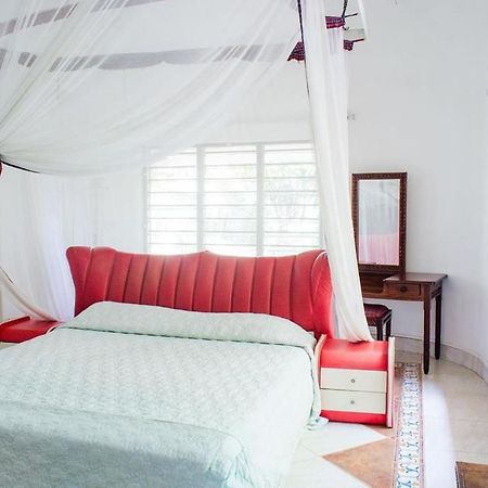 Kijani Cottages Diani Diani Beach Eksteriør billede
