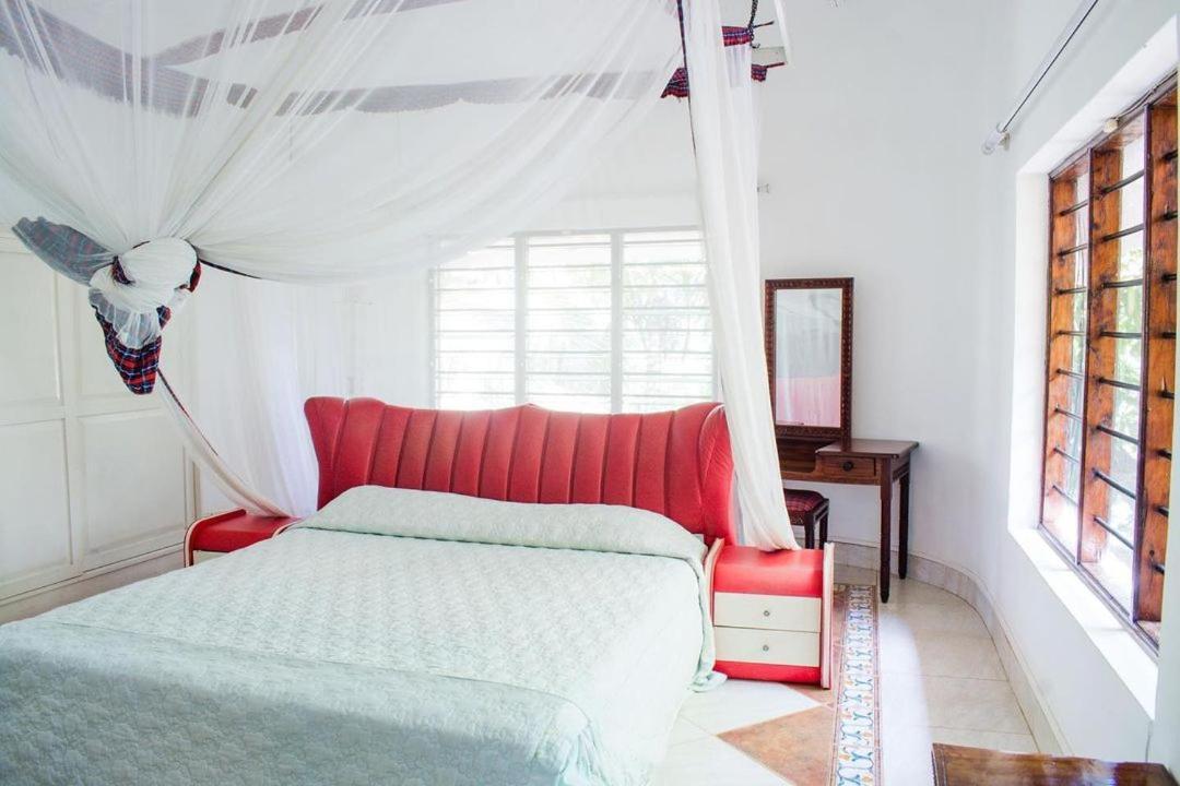 Kijani Cottages Diani Diani Beach Eksteriør billede