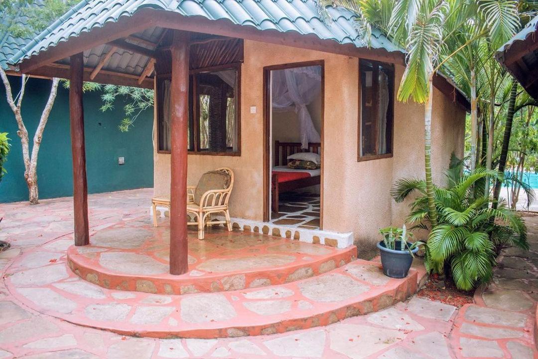 Kijani Cottages Diani Diani Beach Eksteriør billede
