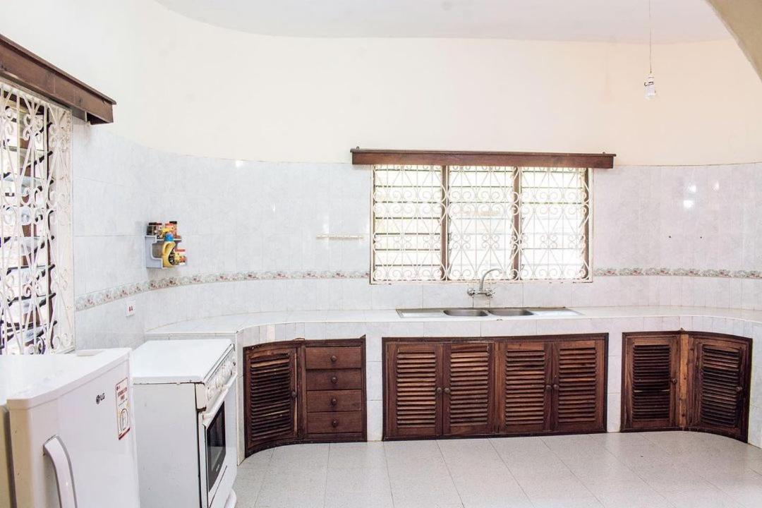 Kijani Cottages Diani Diani Beach Eksteriør billede
