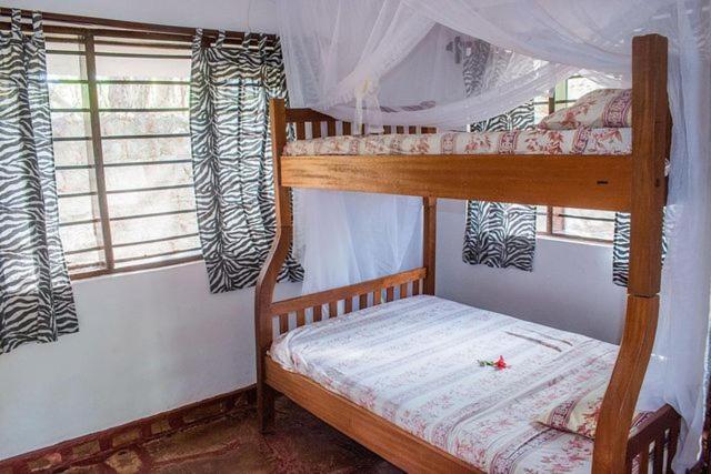 Kijani Cottages Diani Diani Beach Eksteriør billede