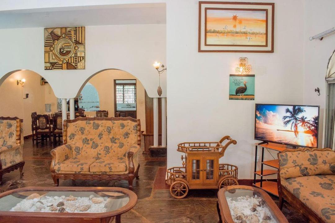 Kijani Cottages Diani Diani Beach Eksteriør billede